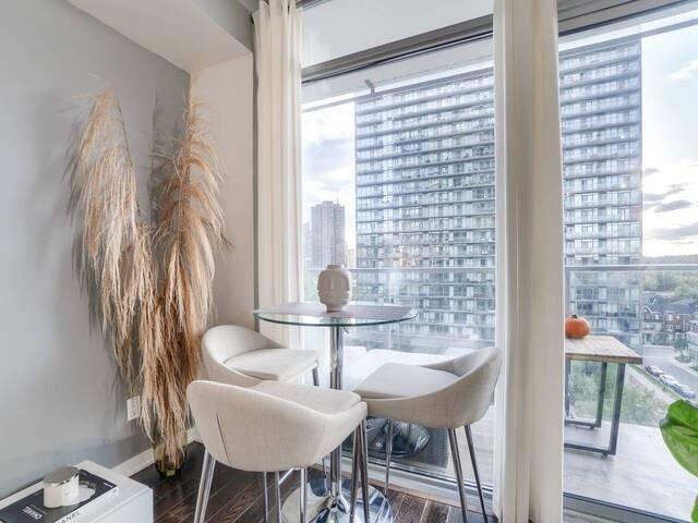 811 - 103 The Queensway Ave, Condo with 1 bedrooms, 1 bathrooms and 1 parking in Toronto ON | Image 16