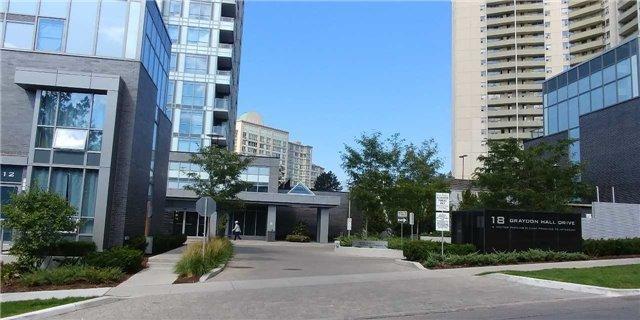 Th10 - 18 Graydon Hall Dr, Townhouse with 3 bedrooms, 3 bathrooms and 1 parking in Toronto ON | Image 2