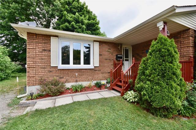 688 Bayview Dr, House detached with 3 bedrooms, 2 bathrooms and 6 parking in Midland ON | Image 7