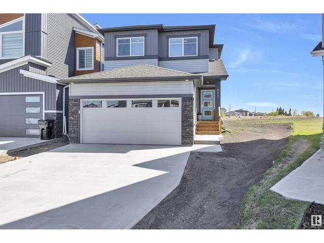 977 Berg Pl, House detached with 4 bedrooms, 7 bathrooms and null parking in Leduc AB | Card Image