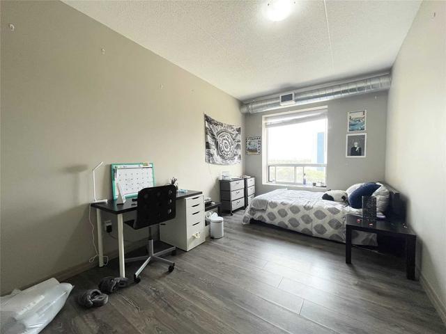 906 - 8 Hickory St W, Condo with 5 bedrooms, 5 bathrooms and 0 parking in Waterloo ON | Image 7