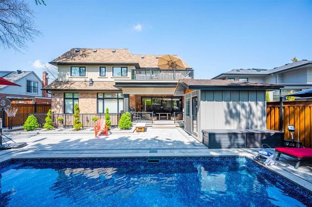 1256 Mineola Gdns, House detached with 4 bedrooms, 5 bathrooms and 7 parking in Mississauga ON | Image 35