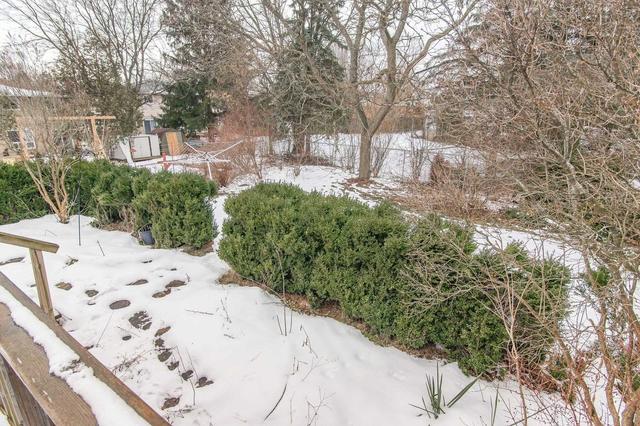 8 Briarlea Rd, House detached with 3 bedrooms, 2 bathrooms and 3 parking in Guelph ON | Image 13
