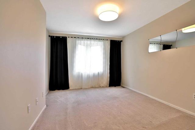 34 - 400 Bloor St, Townhouse with 4 bedrooms, 2 bathrooms and 1 parking in Mississauga ON | Image 13