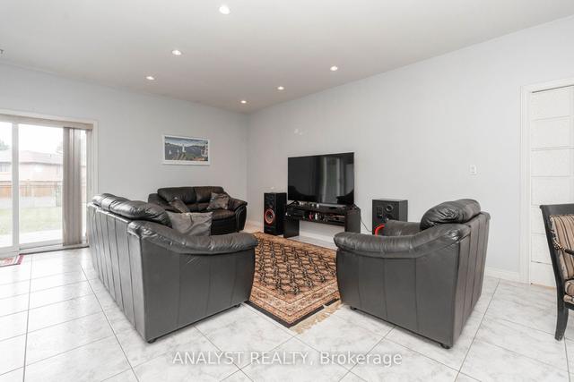 13076 Keele St, House detached with 5 bedrooms, 7 bathrooms and 12 parking in King ON | Image 25