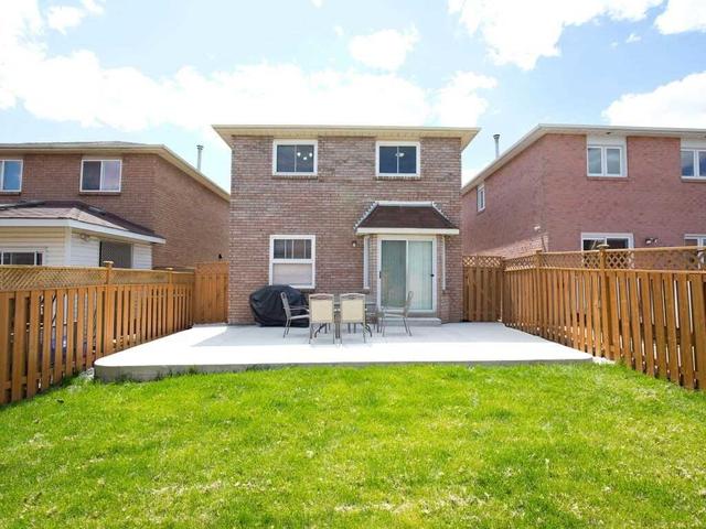 25 Murdoch Dr, House detached with 3 bedrooms, 3 bathrooms and 5 parking in Brampton ON | Image 35