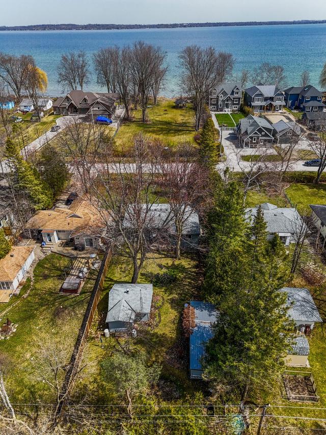 62 Lakeshore Blvd, House detached with 3 bedrooms, 2 bathrooms and 4 parking in Innisfil ON | Image 27