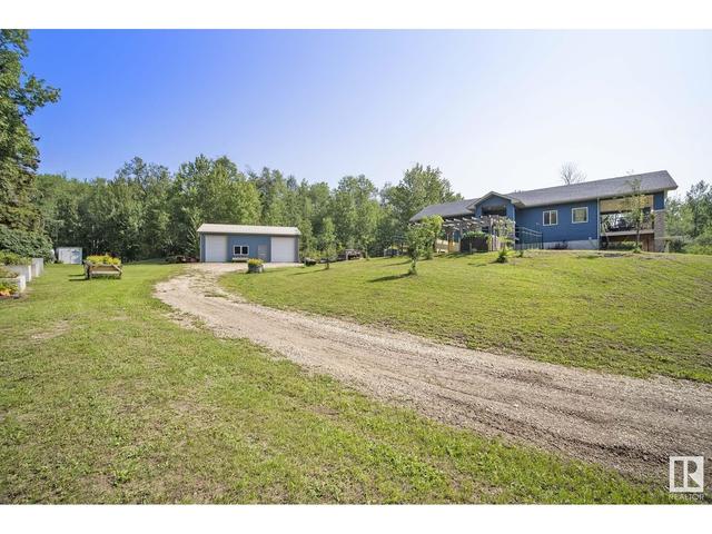 4518 Lakeshore Rd, House detached with 4 bedrooms, 2 bathrooms and null parking in Parkland County AB | Image 47