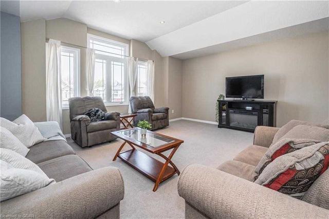742 Rogers Rd W, House semidetached with 3 bedrooms, 3 bathrooms and 3 parking in North Perth ON | Image 5