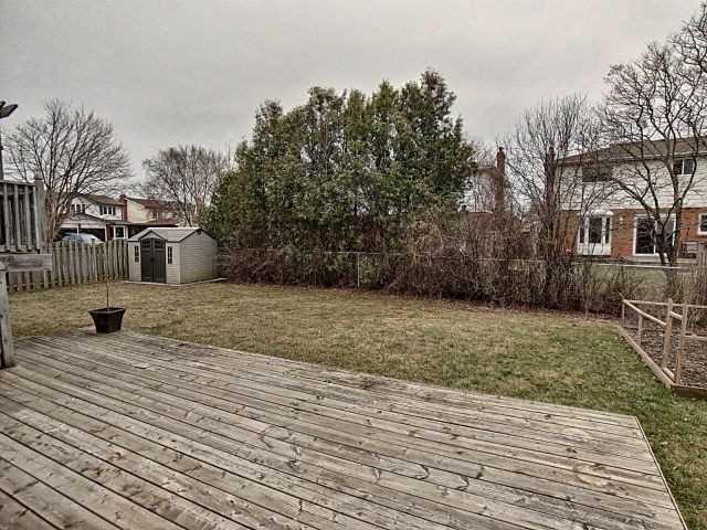 486 Sparling Cres, House detached with 3 bedrooms, 2 bathrooms and 2 parking in Burlington ON | Image 20