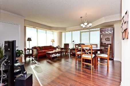 2504 - 100 John St, Condo with 2 bedrooms, 2 bathrooms and 2 parking in Brampton ON | Image 3