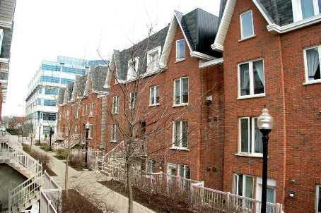 th 318 - 26 Douro St, Townhouse with 2 bedrooms, 2 bathrooms and 1 parking in Toronto ON | Image 1