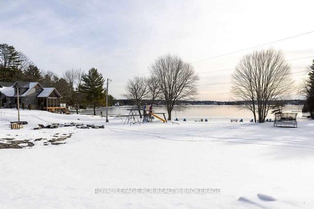 1130 Parkers Pt, House detached with 4 bedrooms, 3 bathrooms and 16 parking in Gravenhurst ON | Image 25
