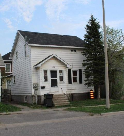 172 Hudson St, House detached with 2 bedrooms, 2 bathrooms and null parking in Sault Ste. Marie ON | Card Image