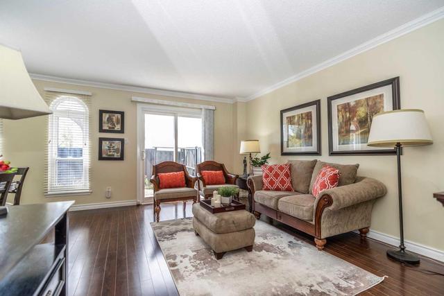 6 - 2550 Birchmount Rd, Townhouse with 3 bedrooms, 2 bathrooms and 1 parking in Toronto ON | Image 4