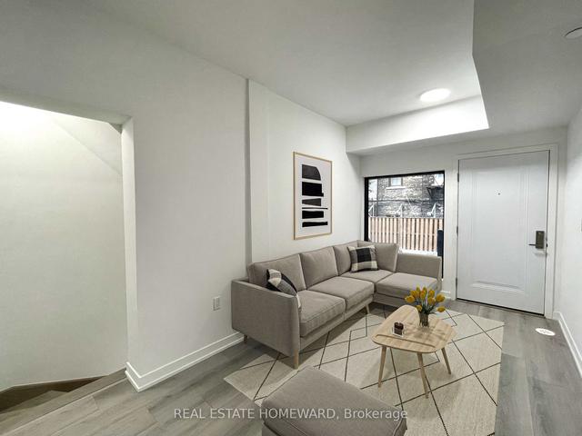102 - 485 Logan Ave, Townhouse with 2 bedrooms, 2 bathrooms and 0 parking in Toronto ON | Image 29