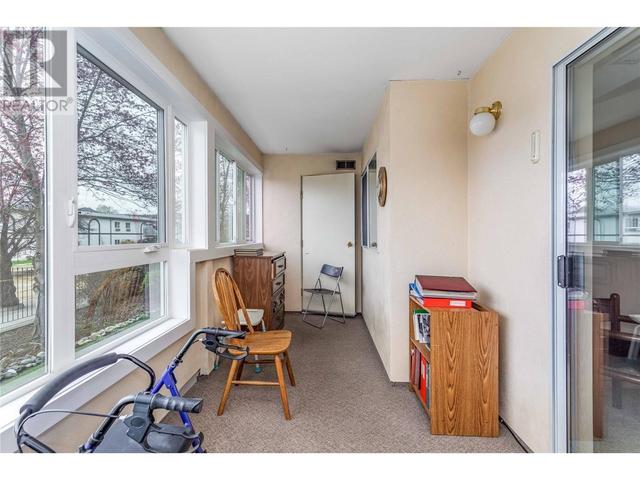 164 - 1045 Sutherland Avenue, Condo with 2 bedrooms, 2 bathrooms and 1 parking in Kelowna BC | Image 18