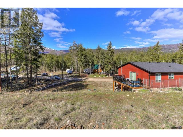 7105 Dunwaters Road, House detached with 4 bedrooms, 2 bathrooms and 4 parking in Central Okanagan West BC | Image 37