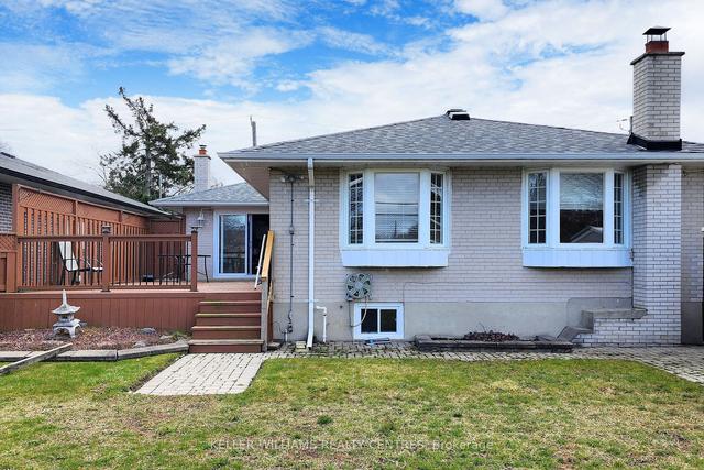 24 Birchard St, House detached with 3 bedrooms, 2 bathrooms and 3 parking in Toronto ON | Image 21