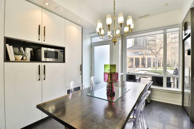 th11 - 23 Sheppard Ave E, Townhouse with 3 bedrooms, 2 bathrooms and 1 parking in Toronto ON | Image 3