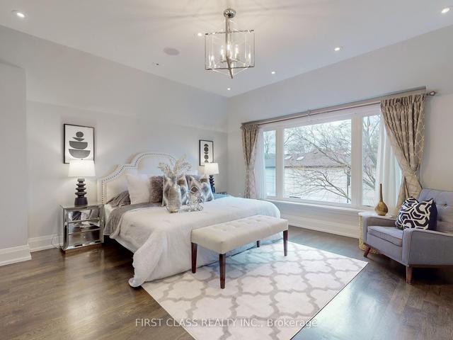 504 Broadway Ave, House detached with 4 bedrooms, 5 bathrooms and 6 parking in Toronto ON | Image 14