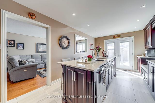 59 Lawren Harris Cres, House detached with 4 bedrooms, 4 bathrooms and 6 parking in Caledon ON | Image 33