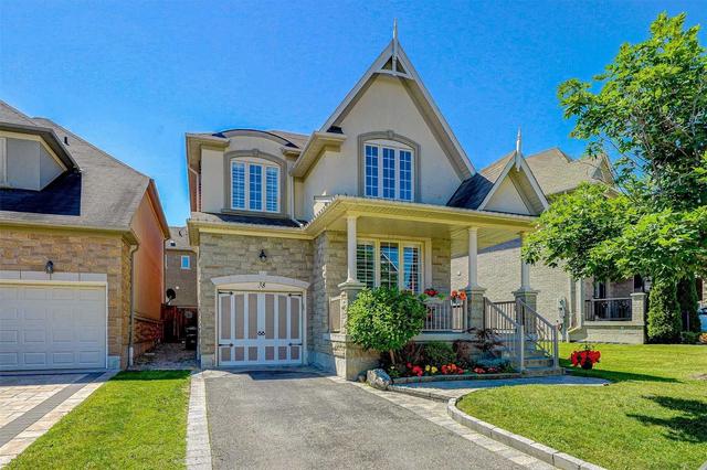38 Vandervoort Dr, House detached with 3 bedrooms, 4 bathrooms and 3 parking in Richmond Hill ON | Card Image