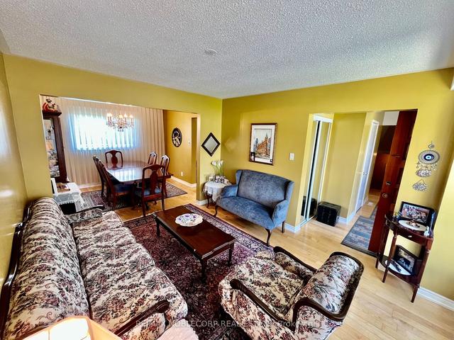 3304 Brandon Gate Dr, House detached with 4 bedrooms, 2 bathrooms and 4 parking in Mississauga ON | Image 38