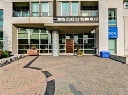 1401 - 3939 Duke Of York Blvd, Condo with 1 bedrooms, 2 bathrooms and 1 parking in Mississauga ON | Image 12