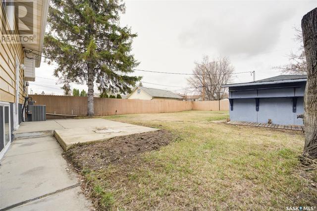 331 Y Avenue S, House detached with 7 bedrooms, 2 bathrooms and null parking in Saskatoon SK | Image 30