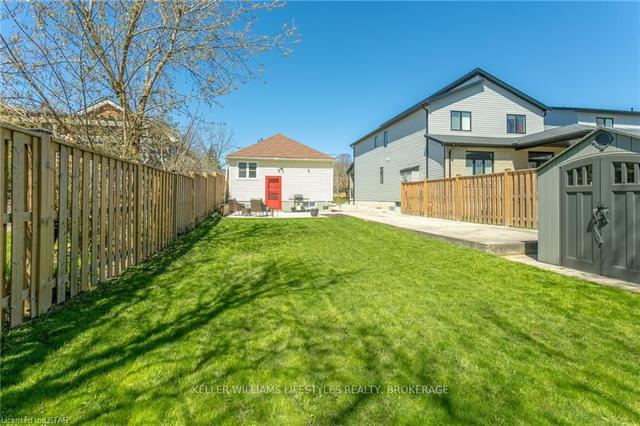 561 Chester St, House detached with 2 bedrooms, 0 bathrooms and 4 parking in London ON | Image 31