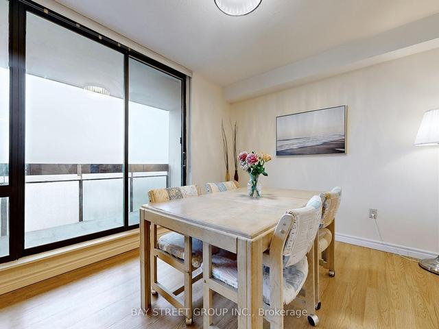 1410 - 177 Linus Rd, Condo with 2 bedrooms, 2 bathrooms and 1 parking in Toronto ON | Image 17