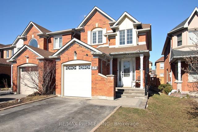 175 White Pine Cres, House detached with 3 bedrooms, 4 bathrooms and 3 parking in Pickering ON | Image 12