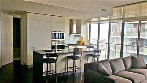 4501 - 33 Charles St E, Condo with 1 bedrooms, 2 bathrooms and 1 parking in Toronto ON | Image 3