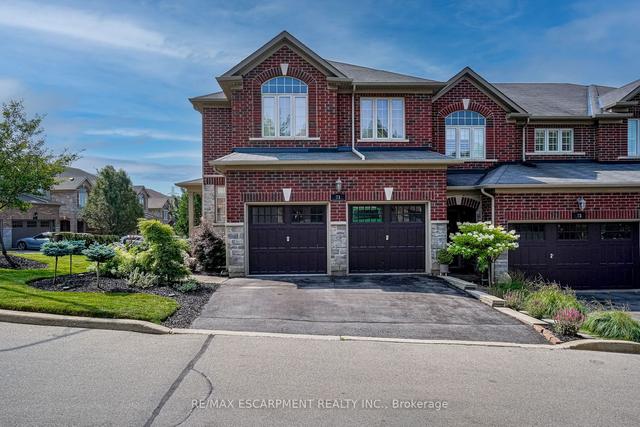 71 Oakhaven Pl, Townhouse with 3 bedrooms, 4 bathrooms and 4 parking in Hamilton ON | Image 12