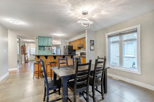 10 Duval Dr, House detached with 3 bedrooms, 3 bathrooms and 6 parking in Barrie ON | Image 34