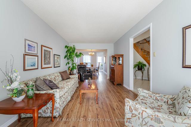 4 Donaldson Dr, House detached with 4 bedrooms, 4 bathrooms and 5 parking in Brampton ON | Image 34