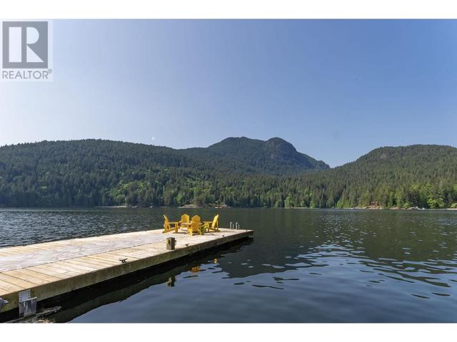 lot 1&2 West Bay Landing, House detached with 2 bedrooms, 2 bathrooms and null parking in Sunshine Coast F BC | Image 14