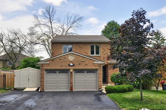 11 Hickory Hollow Cres, House detached with 3 bedrooms, 4 bathrooms and 5 parking in Kitchener ON | Image 1
