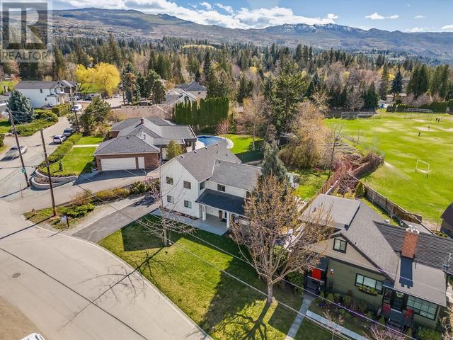 599 Sherwood Road, House detached with 4 bedrooms, 3 bathrooms and 5 parking in Kelowna BC | Image 54