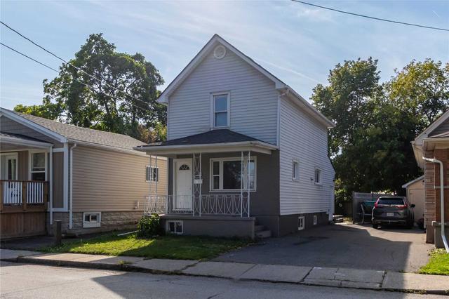 181 Vine St S, House detached with 3 bedrooms, 1 bathrooms and 2 parking in St. Catharines ON | Image 12