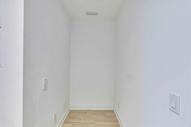 1805 - 185 Roehampton Ave, Condo with 1 bedrooms, 1 bathrooms and 0 parking in Toronto ON | Image 6