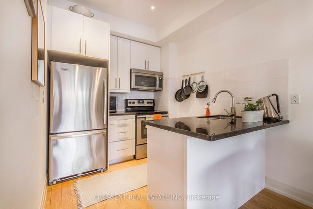 th25 - 284 Brock Ave, Townhouse with 2 bedrooms, 2 bathrooms and 1 parking in Toronto ON | Image 38