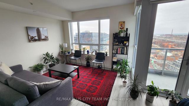 2406 - 88 Scott St, Condo with 1 bedrooms, 1 bathrooms and 0 parking in Toronto ON | Image 2