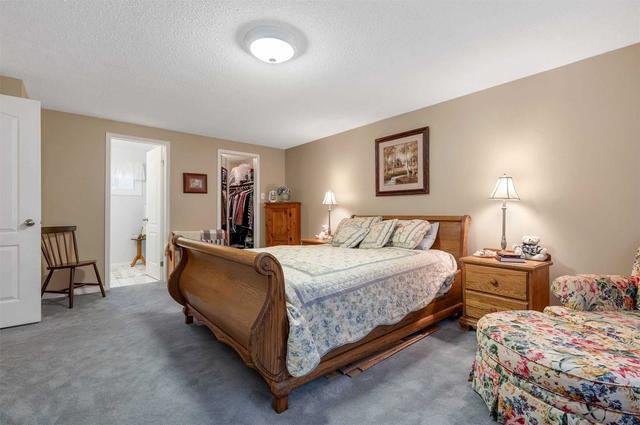 257 Trowbridge Pl, House detached with 3 bedrooms, 3 bathrooms and 3 parking in Oakville ON | Image 11