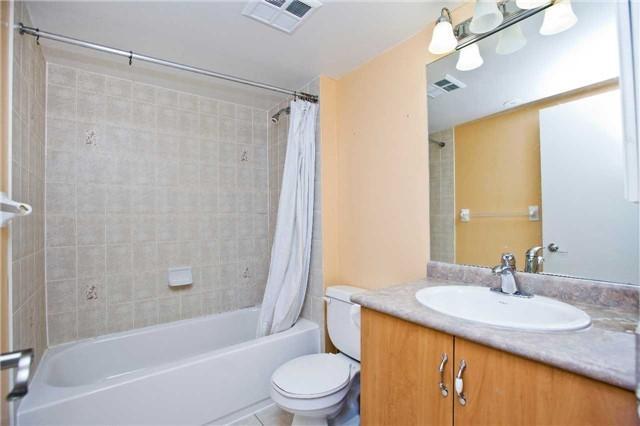 125 - 8 Faithful Way, Townhouse with 3 bedrooms, 2 bathrooms and 1 parking in Markham ON | Image 14