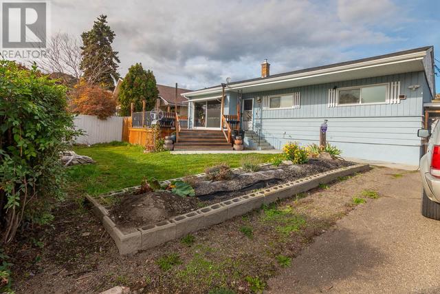 4209 27th Avenue, House detached with 6 bedrooms, 2 bathrooms and 5 parking in Vancouver BC | Image 50