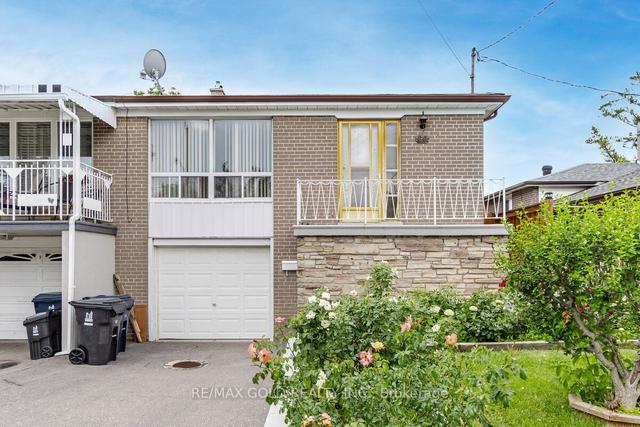80 Cherrylawn Ave, House semidetached with 3 bedrooms, 3 bathrooms and 3 parking in Toronto ON | Image 1