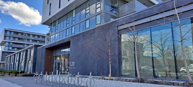 901 - 120 Varna Dr, Condo with 2 bedrooms, 1 bathrooms and 1 parking in Toronto ON | Image 1