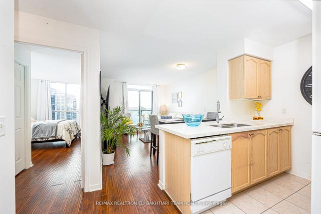 ph6 - 20 Olive Ave, Condo with 1 bedrooms, 1 bathrooms and 1 parking in Toronto ON | Image 3